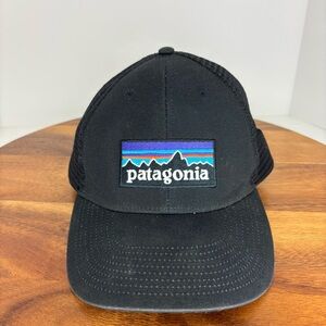 Patagonia Black Mesh SnapBack Hat Baseball Cap Adjustable With Colorful Logo